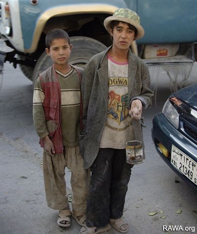 Kabul in gap of poverty and destitution